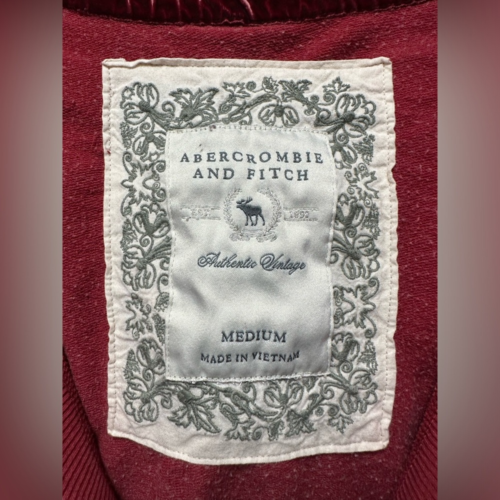 Abercrombie & Fitch Y2K Vintage Red Hoodie Sweatshirt Cozy Fitted Deep V-Neck - Picture 2 of 4